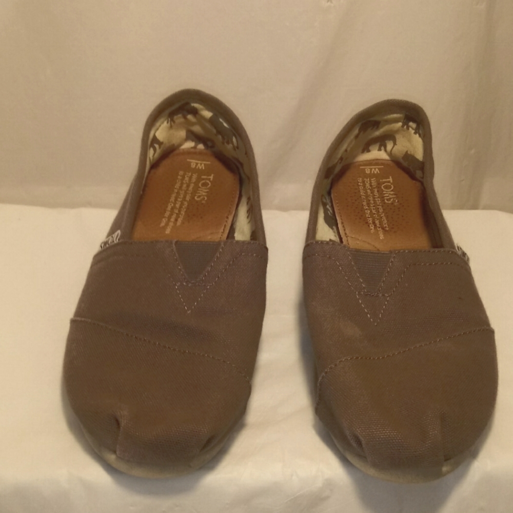 TOMS WOMEN'S SLIP ON CANVAS SHOES